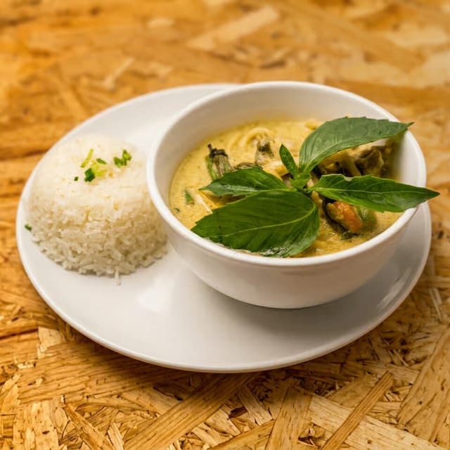 GF Green Curry.